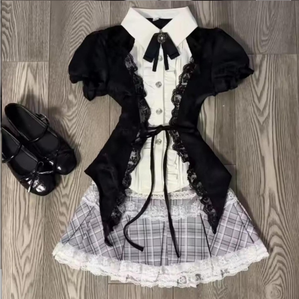 Black and White Gothic Lolita Dress with Plaid Skirt